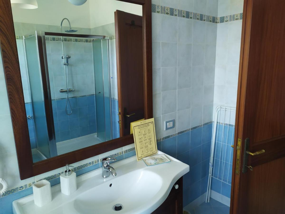 B&B Tra Mare E Marmo Marina Di Carrara Exterior foto